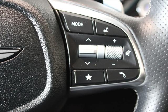 2026 Genesis G70 2.5T RWD