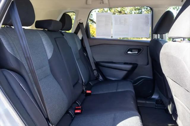 2021 Nissan Rogue SV FWD