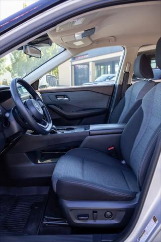 2021 Nissan Rogue SV FWD