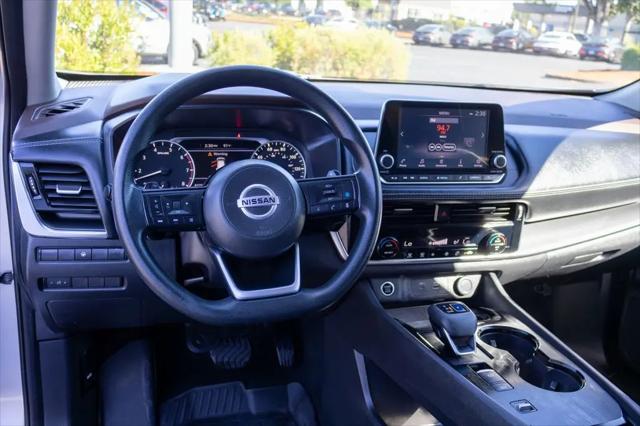 2021 Nissan Rogue SV FWD