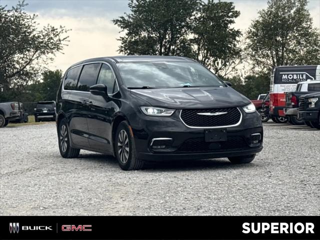 2024 Chrysler Pacifica Hybrid Select for sale in Fayetteville, AR