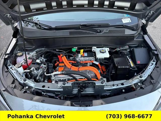 2027 Chevrolet Bolt LT FWD
