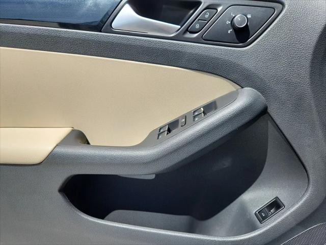 2017 Volkswagen Jetta 1.8T SEL