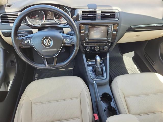 2017 Volkswagen Jetta 1.8T SEL