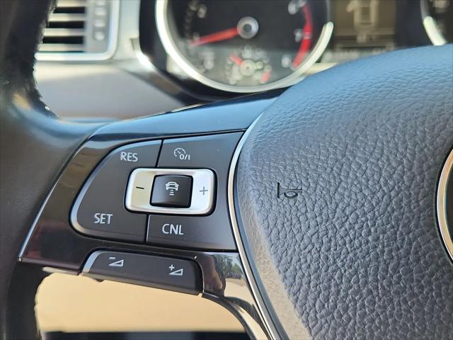 2017 Volkswagen Jetta 1.8T SEL
