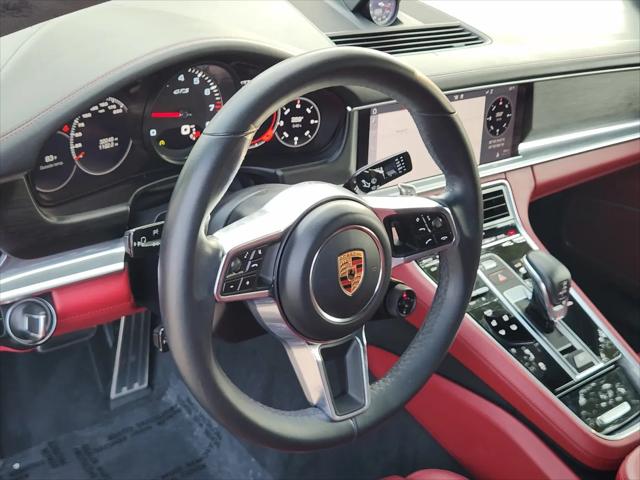 2019 Porsche Panamera GTS