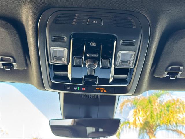 2026 GMC Yukon XL 4WD Denali