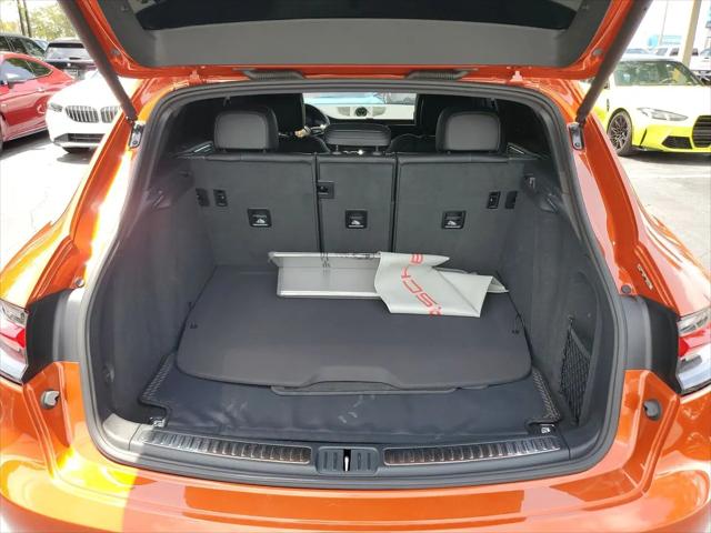 2025 Porsche Macan Macan