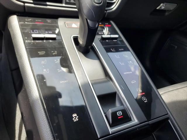 2025 Porsche Macan Macan