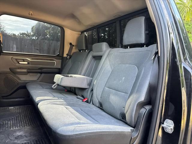 2019 Ram 1500 Big Horn/Lone Star Crew Cab 4x4 57 Box