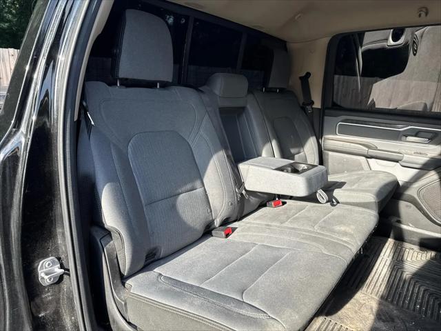 2019 Ram 1500 Big Horn/Lone Star Crew Cab 4x4 57 Box
