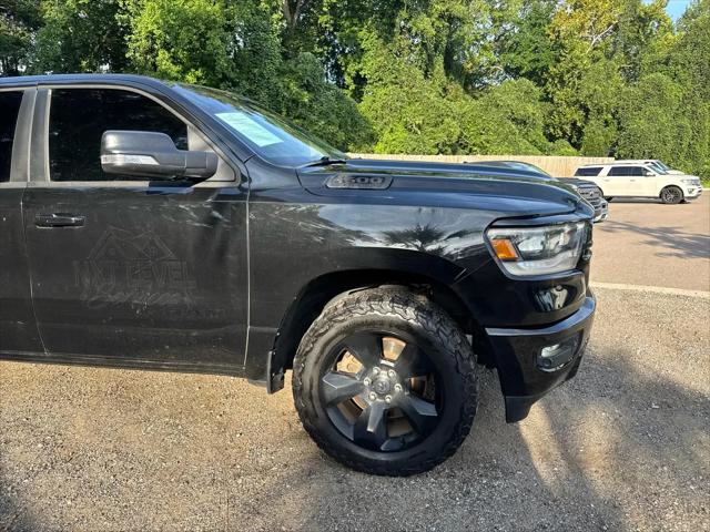 2019 Ram 1500 Big Horn/Lone Star Crew Cab 4x4 57 Box