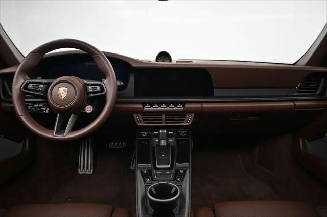 2026 Porsche 911 Targa 4S
