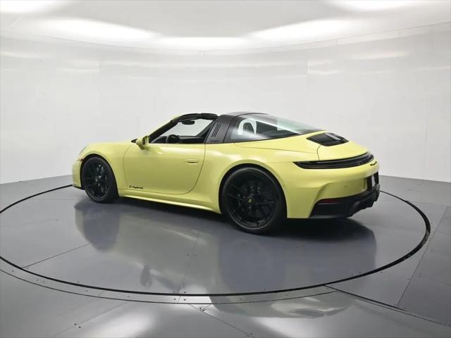 2025 Porsche 911 Targa 4 GTS