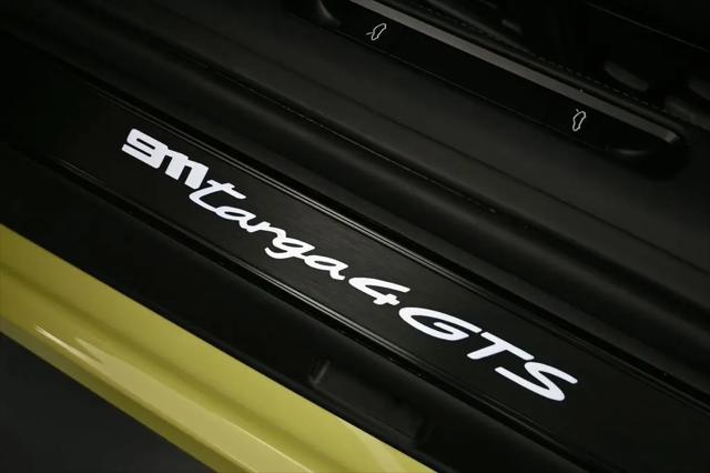 2025 Porsche 911 Targa 4 GTS