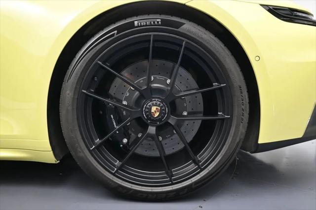2025 Porsche 911 Targa 4 GTS