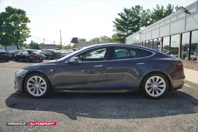 2016 Tesla Model S 75D