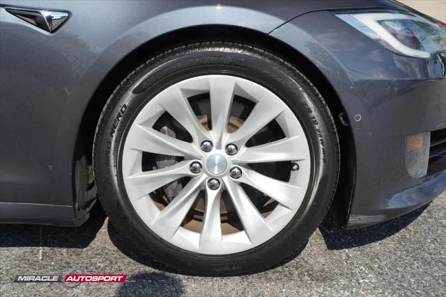 2016 Tesla Model S 75D