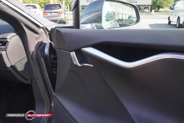 2016 Tesla Model S 75D