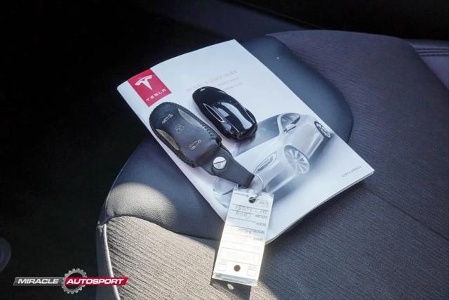 2016 Tesla Model S 75D