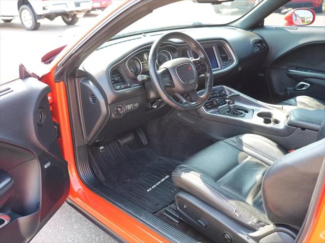 2018 Dodge Challenger 392 Hemi Scat Pack Shaker