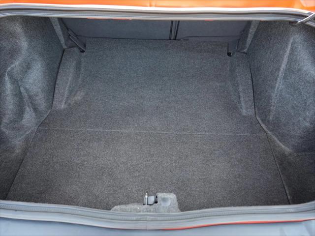 2018 Dodge Challenger 392 Hemi Scat Pack Shaker