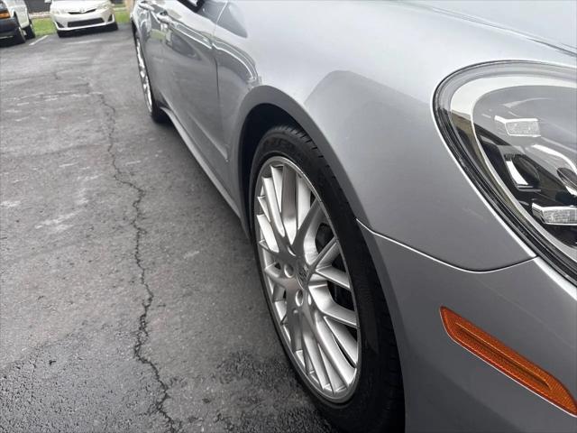 2019 Porsche Panamera 4