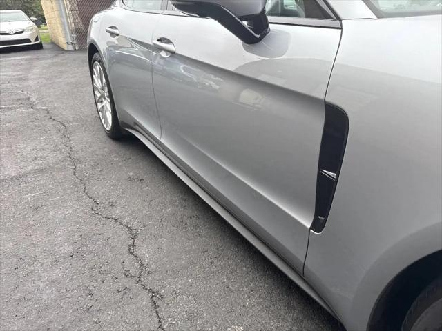 2019 Porsche Panamera 4