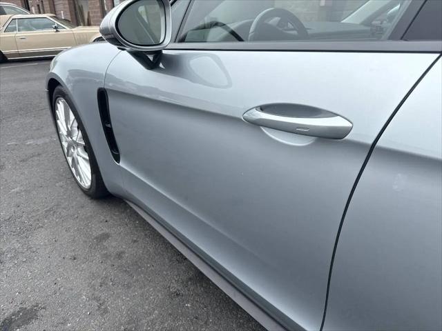 2019 Porsche Panamera 4