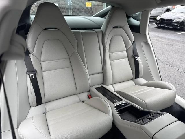 2019 Porsche Panamera 4
