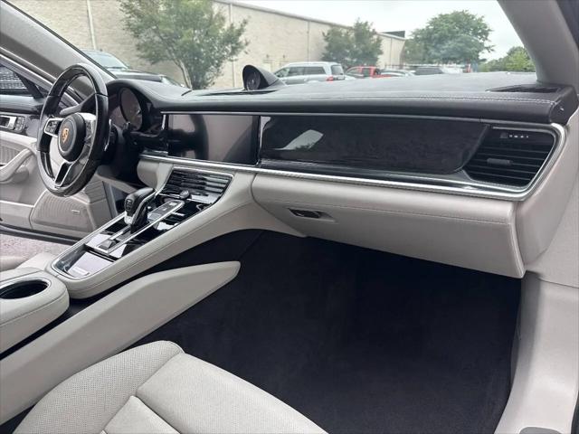 2019 Porsche Panamera 4