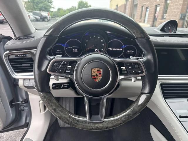 2019 Porsche Panamera 4