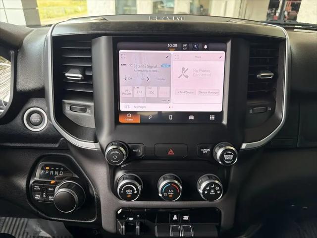 2022 Ram 1500 Big Horn Quad Cab 4x4 64 Box