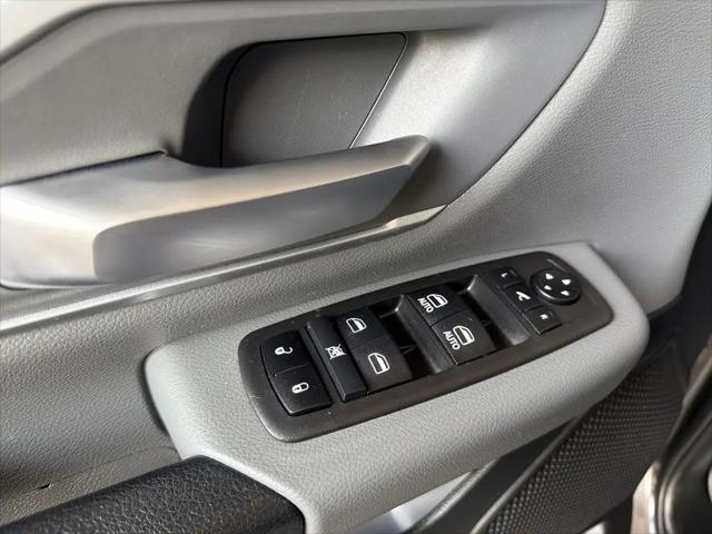 2022 Ram 1500 Big Horn Quad Cab 4x4 64 Box