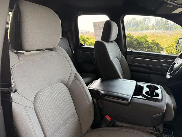2022 Ram 1500 Big Horn Quad Cab 4x4 64 Box