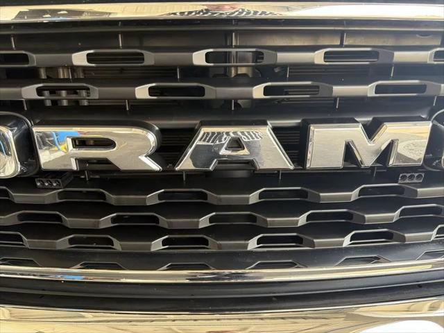 2022 Ram 1500 Big Horn Quad Cab 4x4 64 Box