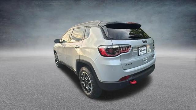 2025 Jeep Compass Trailhawk 4x4