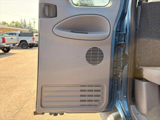 2002 Dodge Ram 2500 Base
