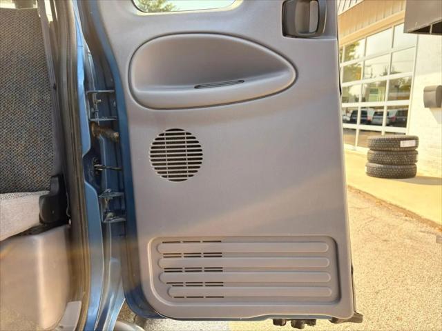 2002 Dodge Ram 2500 Base
