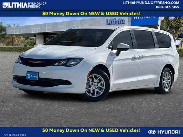 2022 Chrysler Voyager LX for sale in Fresno, CA