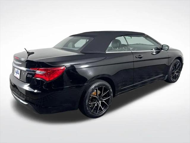 2011 Chrysler 200 Touring