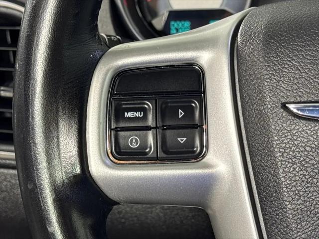 2011 Chrysler 200 Touring