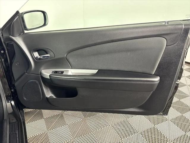 2011 Chrysler 200 Touring