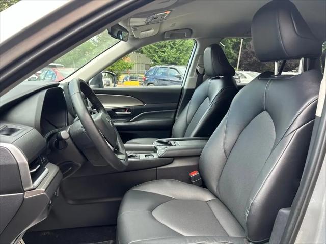 2025 Toyota Grand Highlander Hybrid XLE
