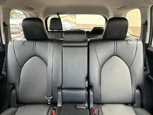 2025 Toyota Grand Highlander Hybrid XLE