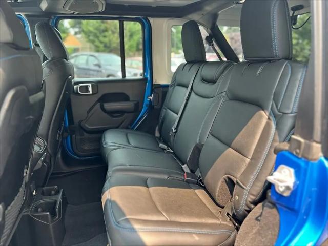 2025 Jeep Wrangler 4-Door Rubicon