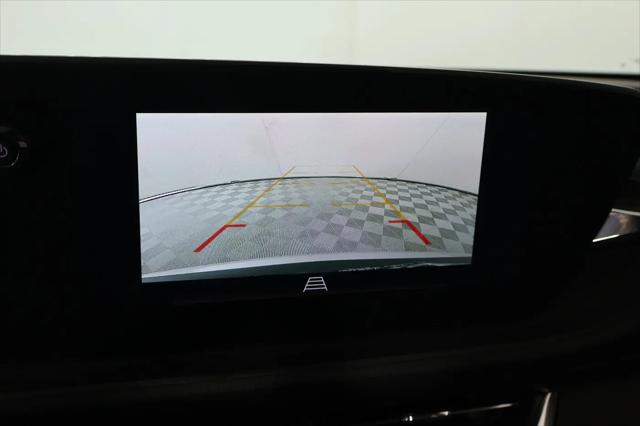 2025 Buick NV Preferred FWD