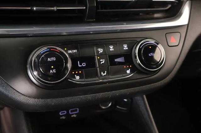2025 Buick NV Preferred FWD