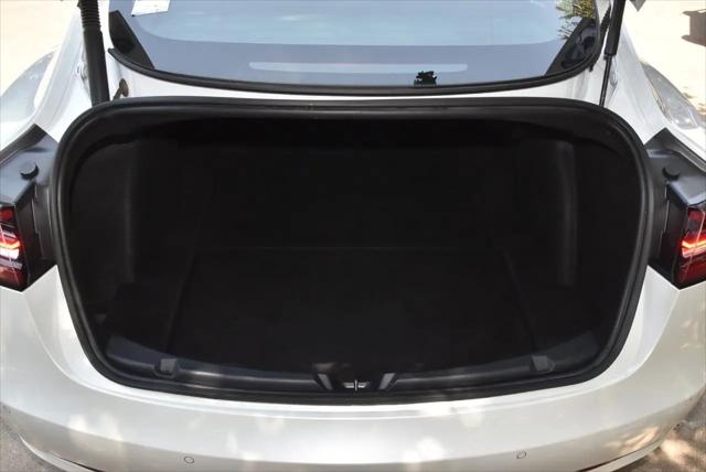 2021 Tesla Model 3 Long Range Dual Motor All-Wheel Drive