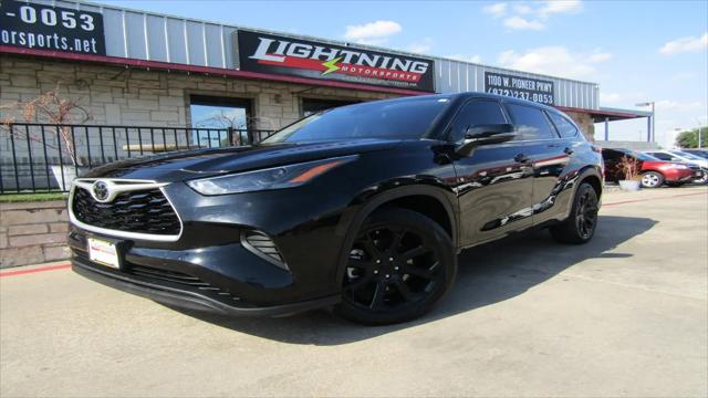 2022 Toyota Highlander L for sale in Grand Prairie, TX